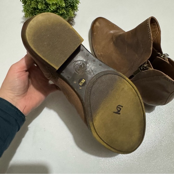 Lucky Brand Brown Leather Double Zip‎ Burnished Toe Distressed Ankle Boot Size 8 - Picture 7 of 8